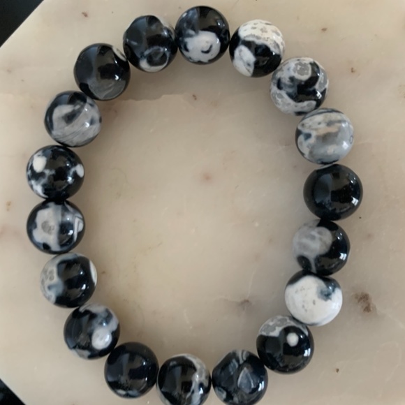 Crystal bracelet. - Picture 3 of 3